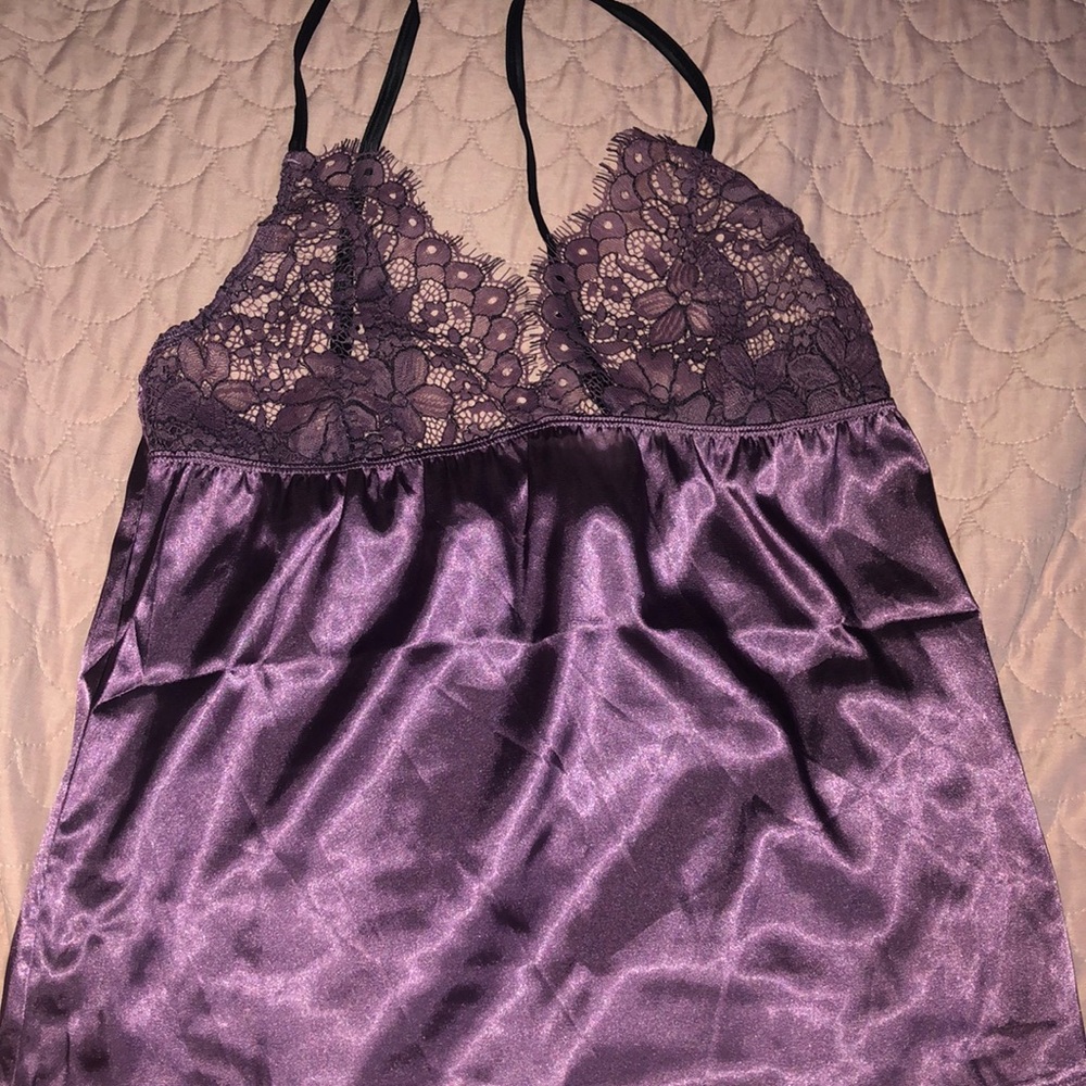 BRAND NEW VENUS LINGERIE SET - Picture 2 of 5